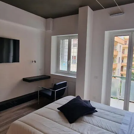 Nox Romana - Vatican - Modern With Cozy Balcony Roma