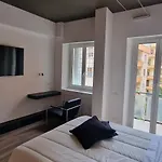 Nox Romana - Vatican - Modern With Cozy Balcony Řím